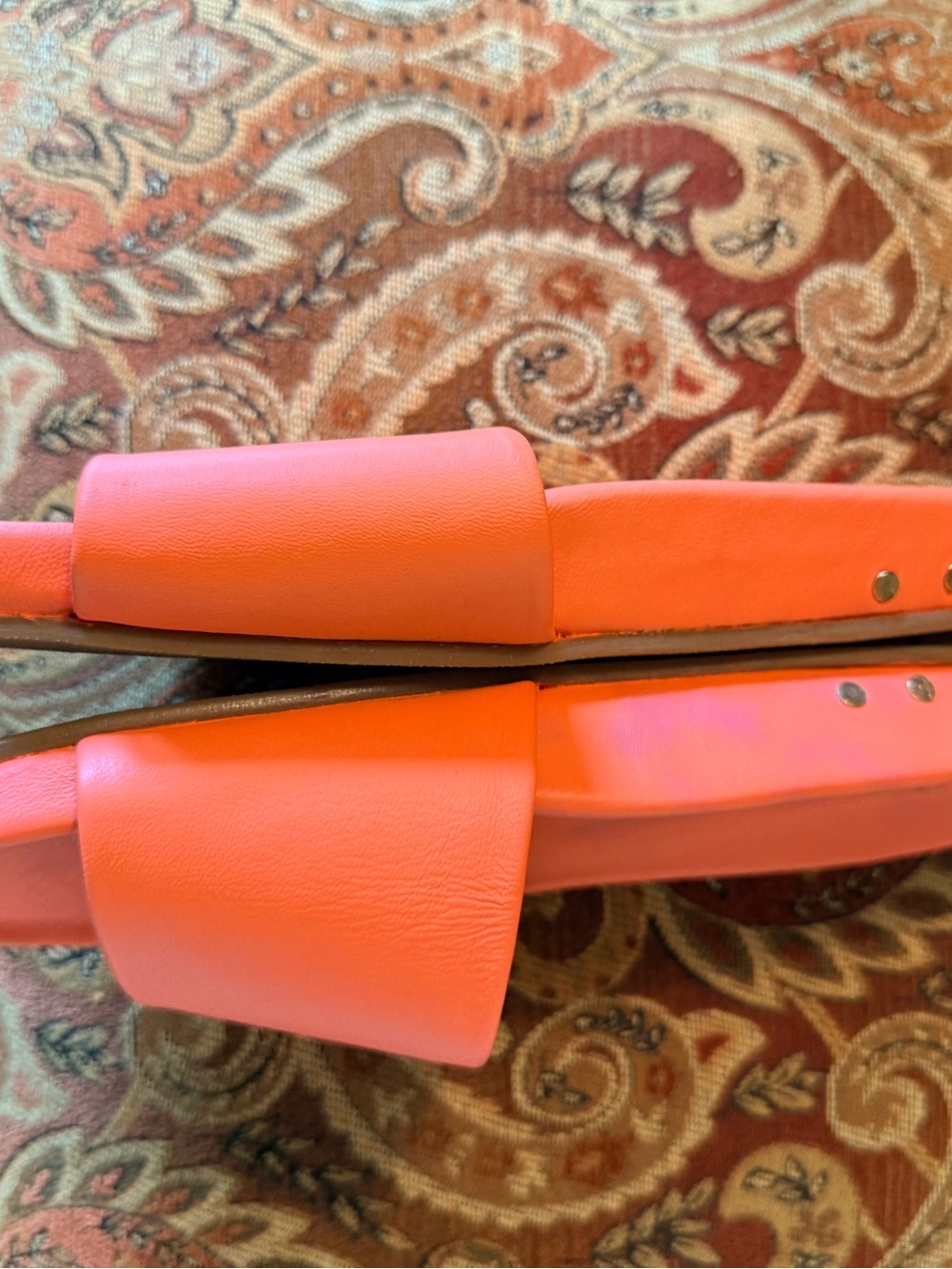 Beek Coral Leather Slide Sandals Tangerine color size 9 memory foam footbed - Picture 9 of 12